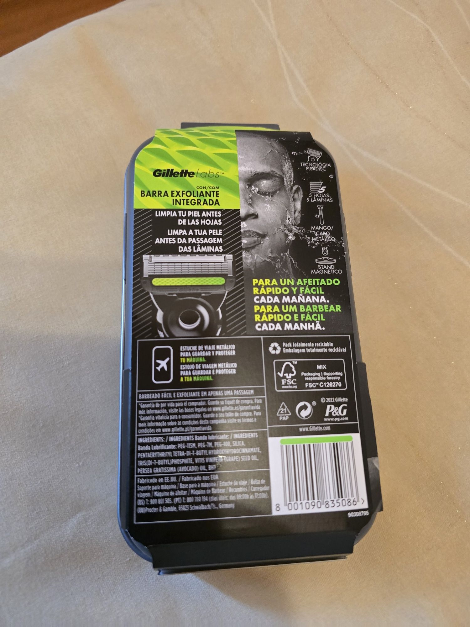 Máquina de Barbear Gillette Labs 

+ 4 Cabeças de Corte + Estojo

Idea
