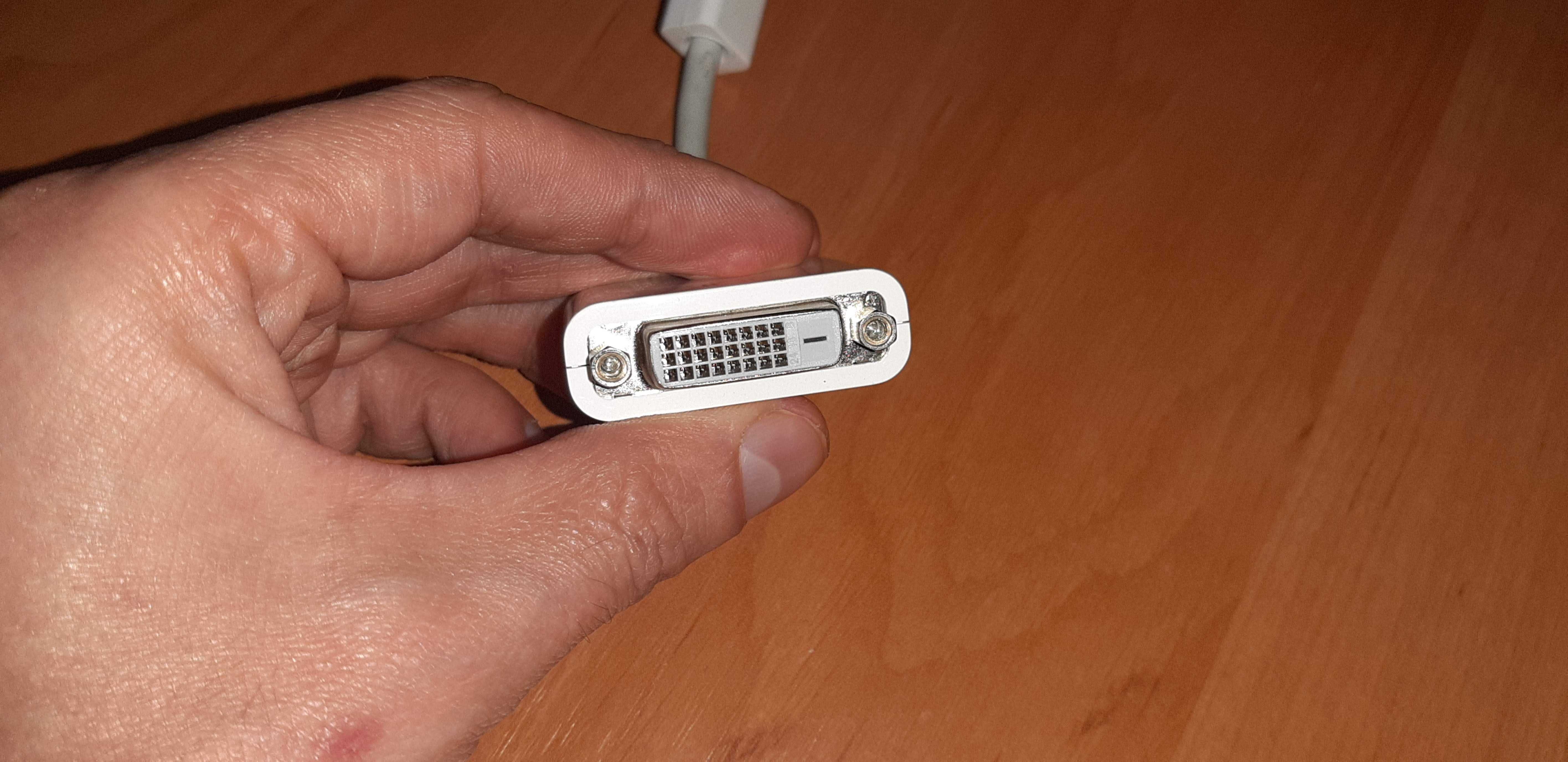 Переходник  Apple mini DVI - DVI Adapter M9321 original