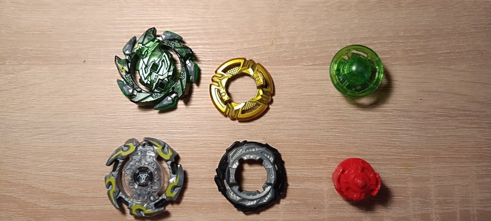 Бейблейд такаратоми,хасбро дивитися опис!