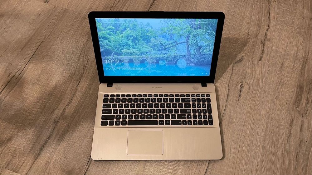 Laptop ASUS 15,6