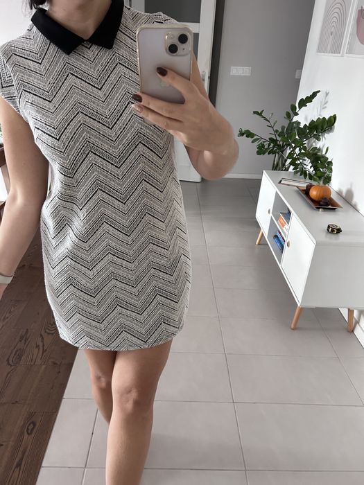Szara ciepla z kolnierzykiem
