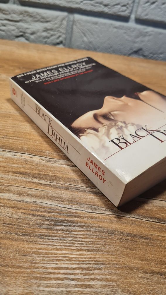 Książka po angielsku James Ellroy The Black Dahlia