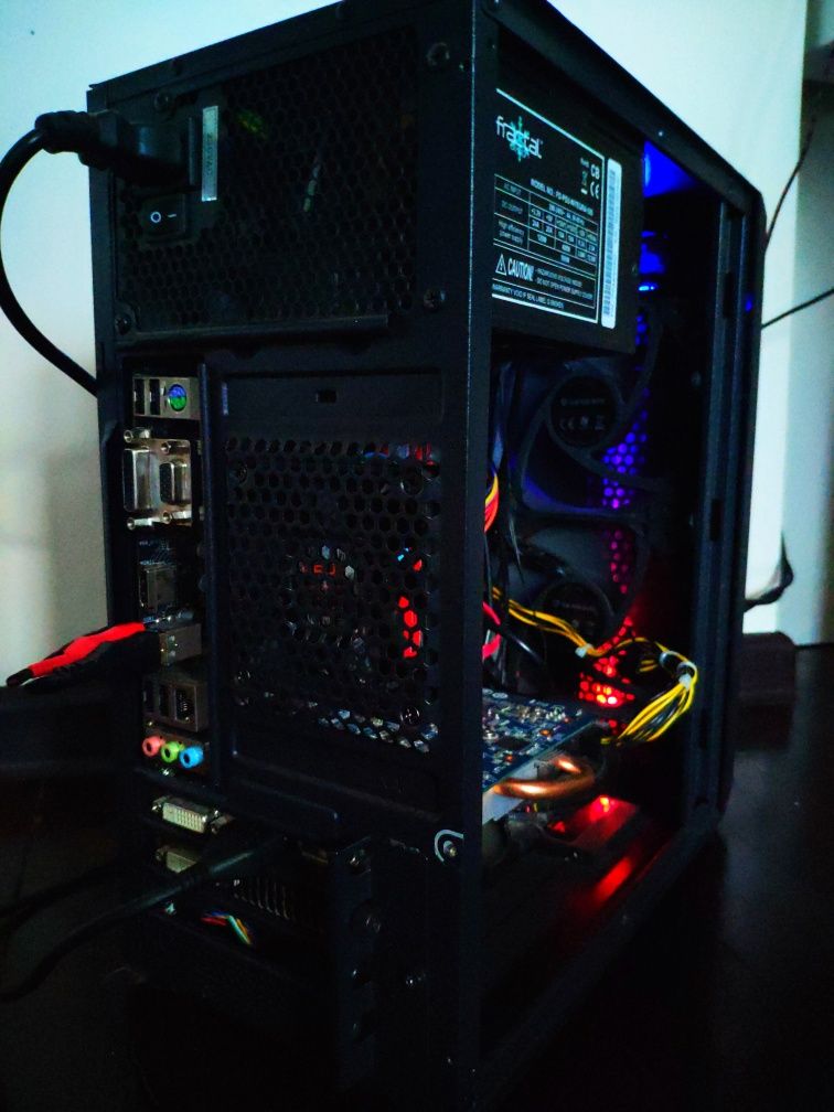 Tanie granie Krux RGB i3-9100 RX 470 8GB DDR4 Fractal 500W dobra baza