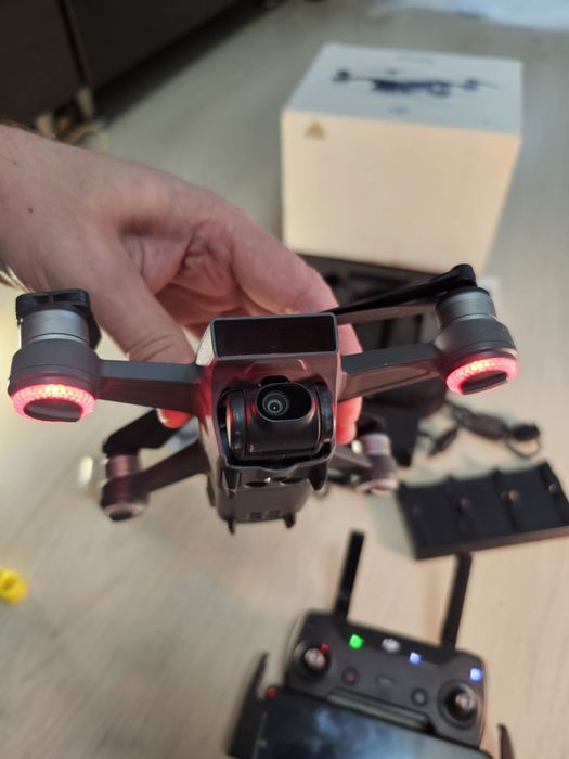 DJI Spark Fly More Combo – відмінний стан, повна комплектація