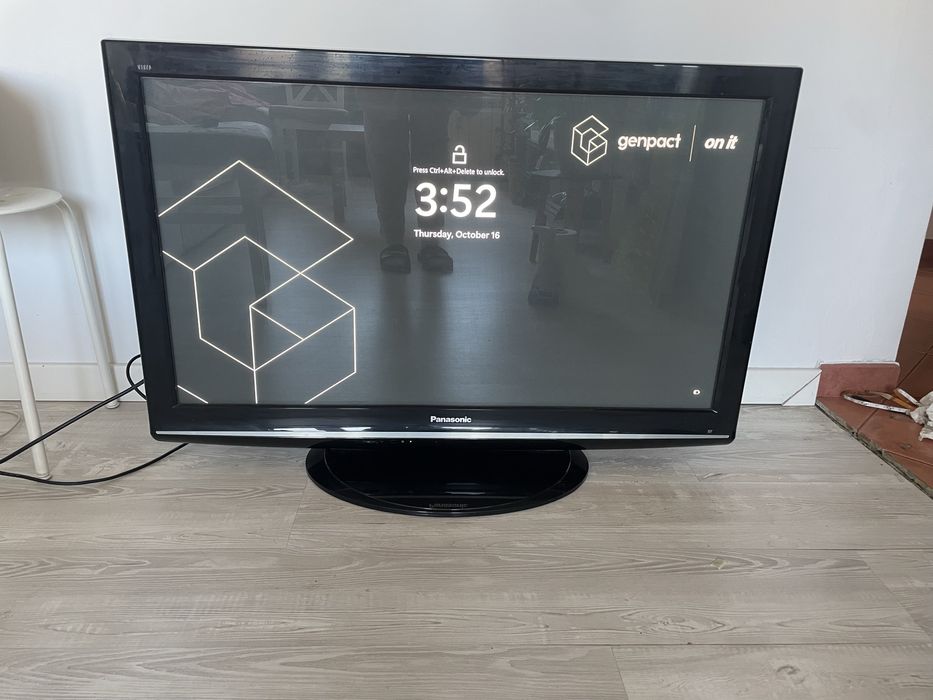 Panasonic Viera, plazma 42 cale