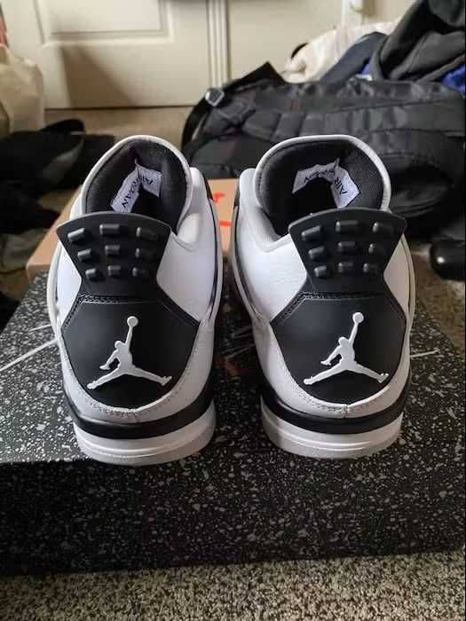 Jordan 4 Military Black