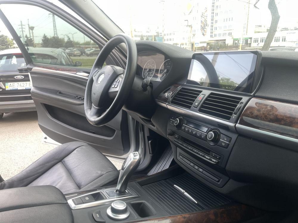 BMW X5 3.0 Si 2007 Не крашенный