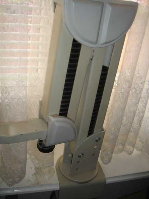 Podstawa ruchoma pod audio