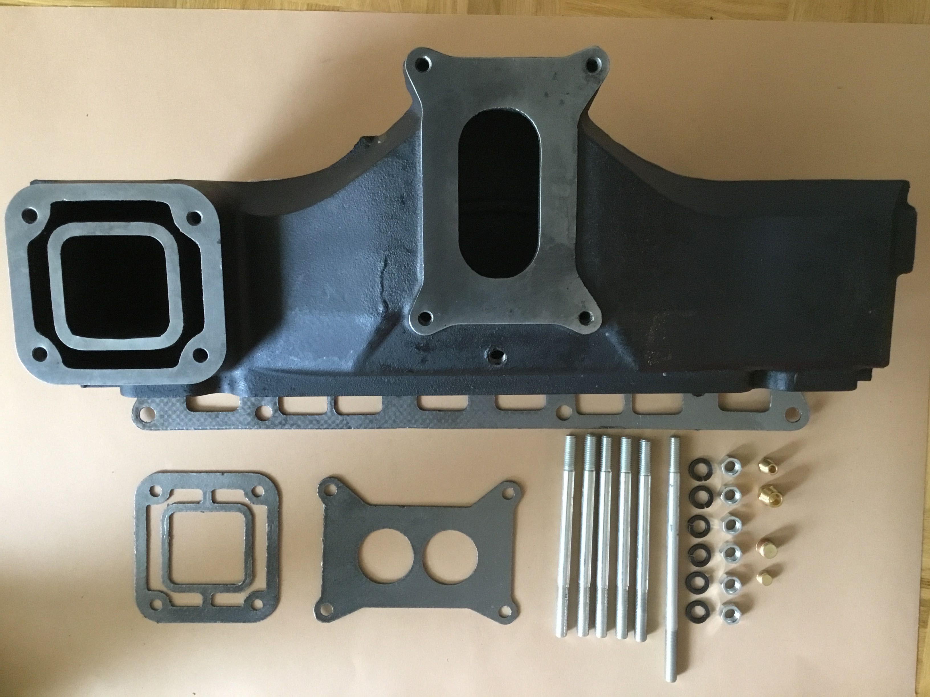 Колектор впуску-випуску 3.0L Volvo Penta 3858870 986985