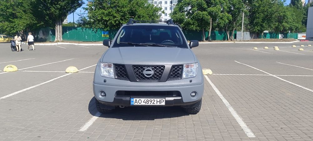 Nissan Navara D40 2005