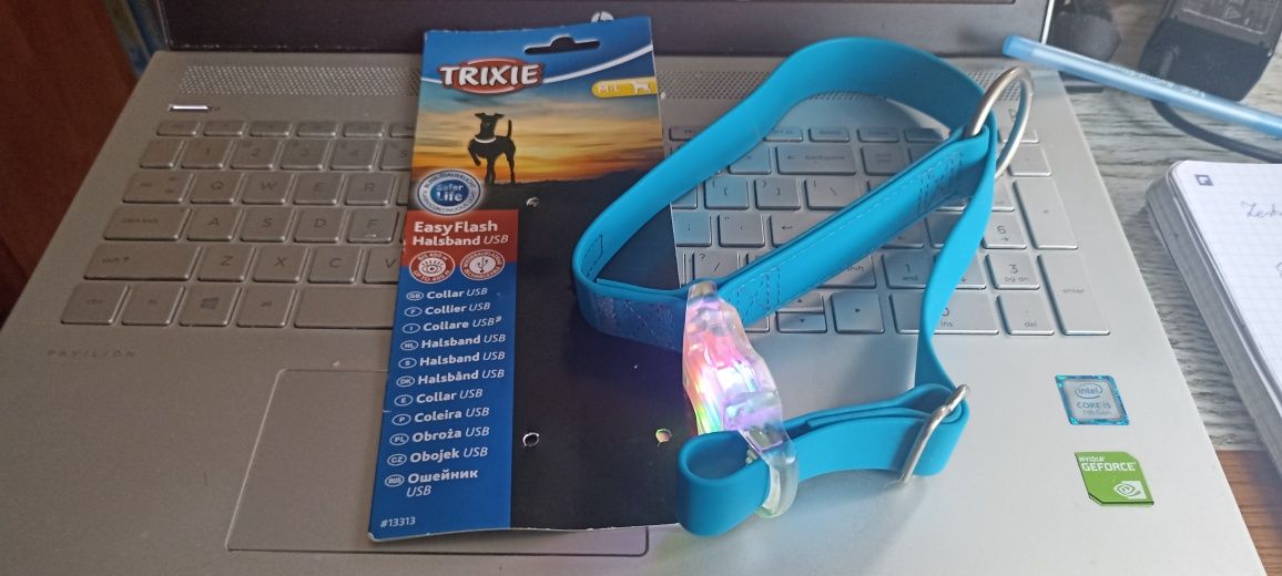 Trixie silikonowa obroża z USB, Trixie Suckling Bottle Set, smycz auto