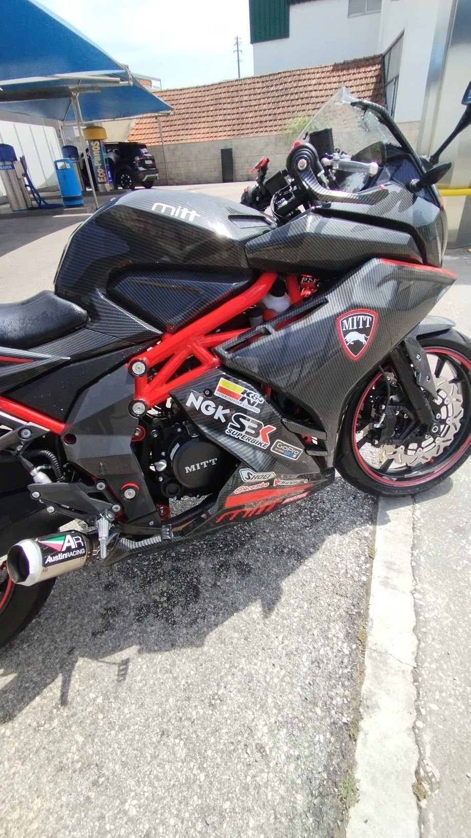 Mitt GP 125 red carbon