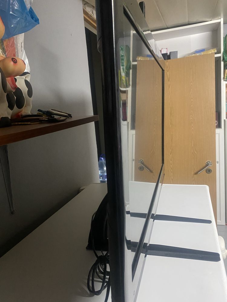 Televisao 75cm electronia