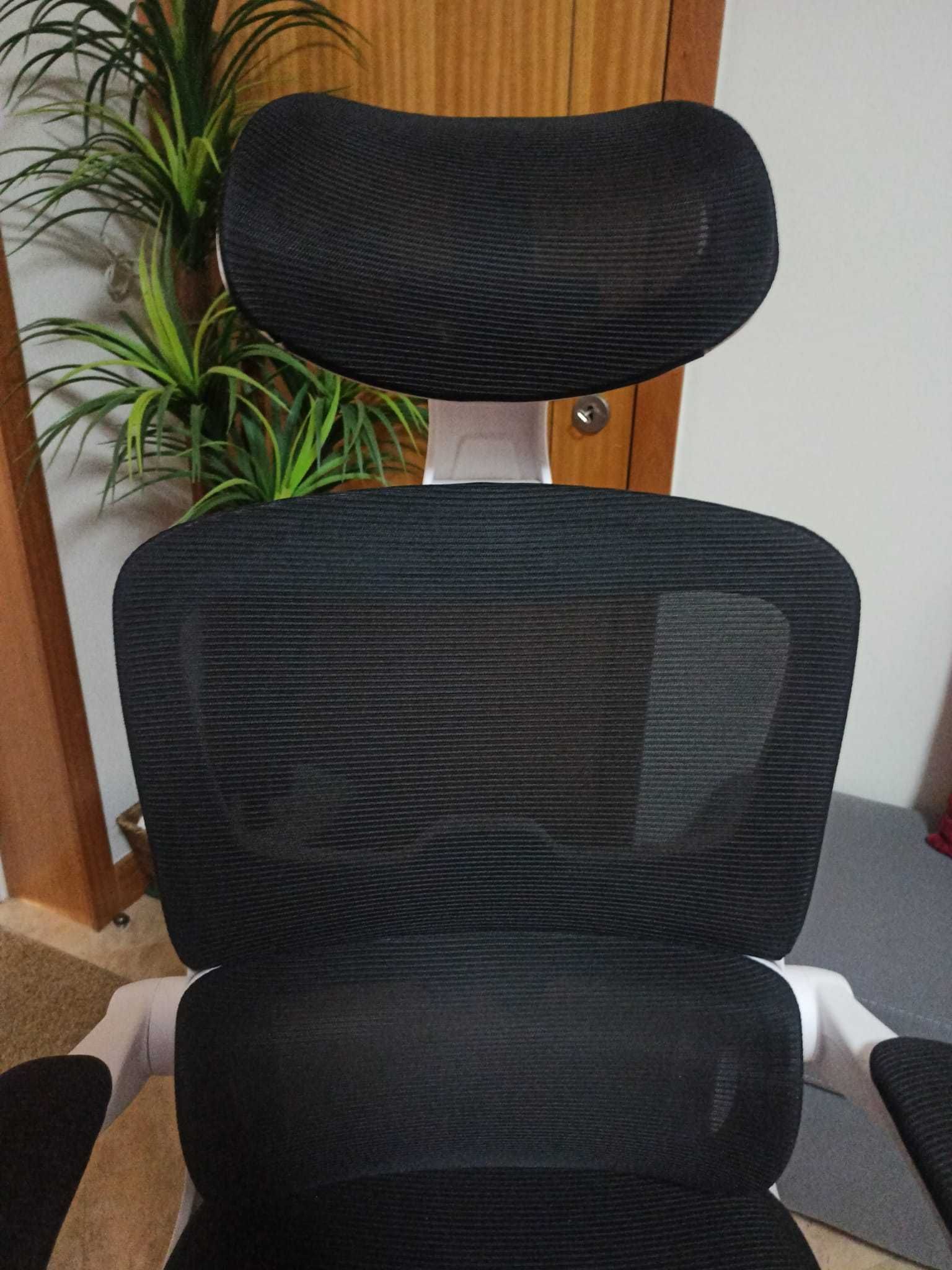 Cadeira de Escritório Ergonómica
