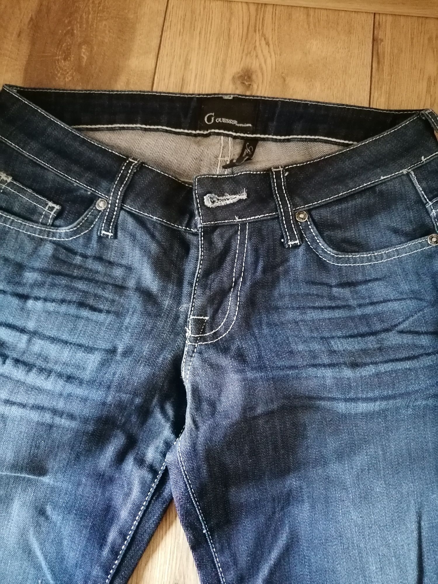 Spodnie jeansowe GUESS rozmiar 28