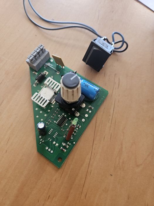 Placa eletrónica claraboia Turbo Vent – Fiamma