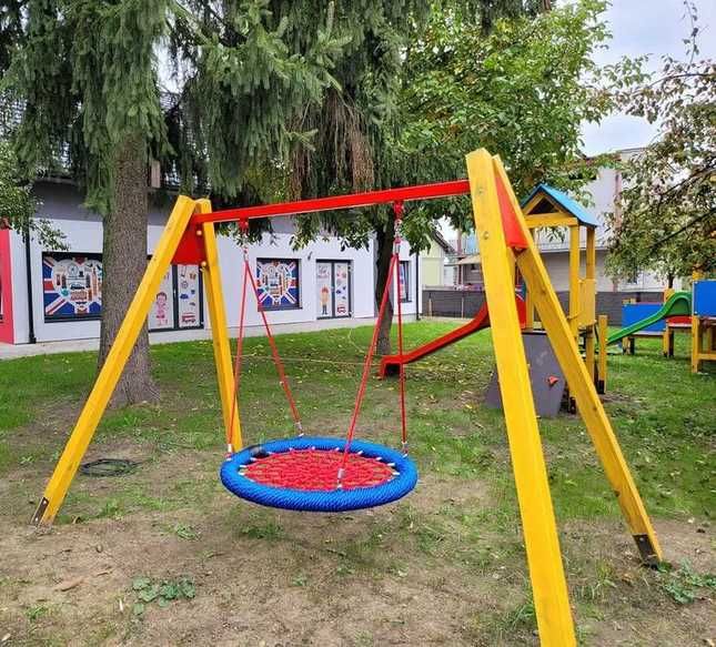 Huśtawka "Bocianie Gniazdo" z certyfikatem na publiczne place zabaw