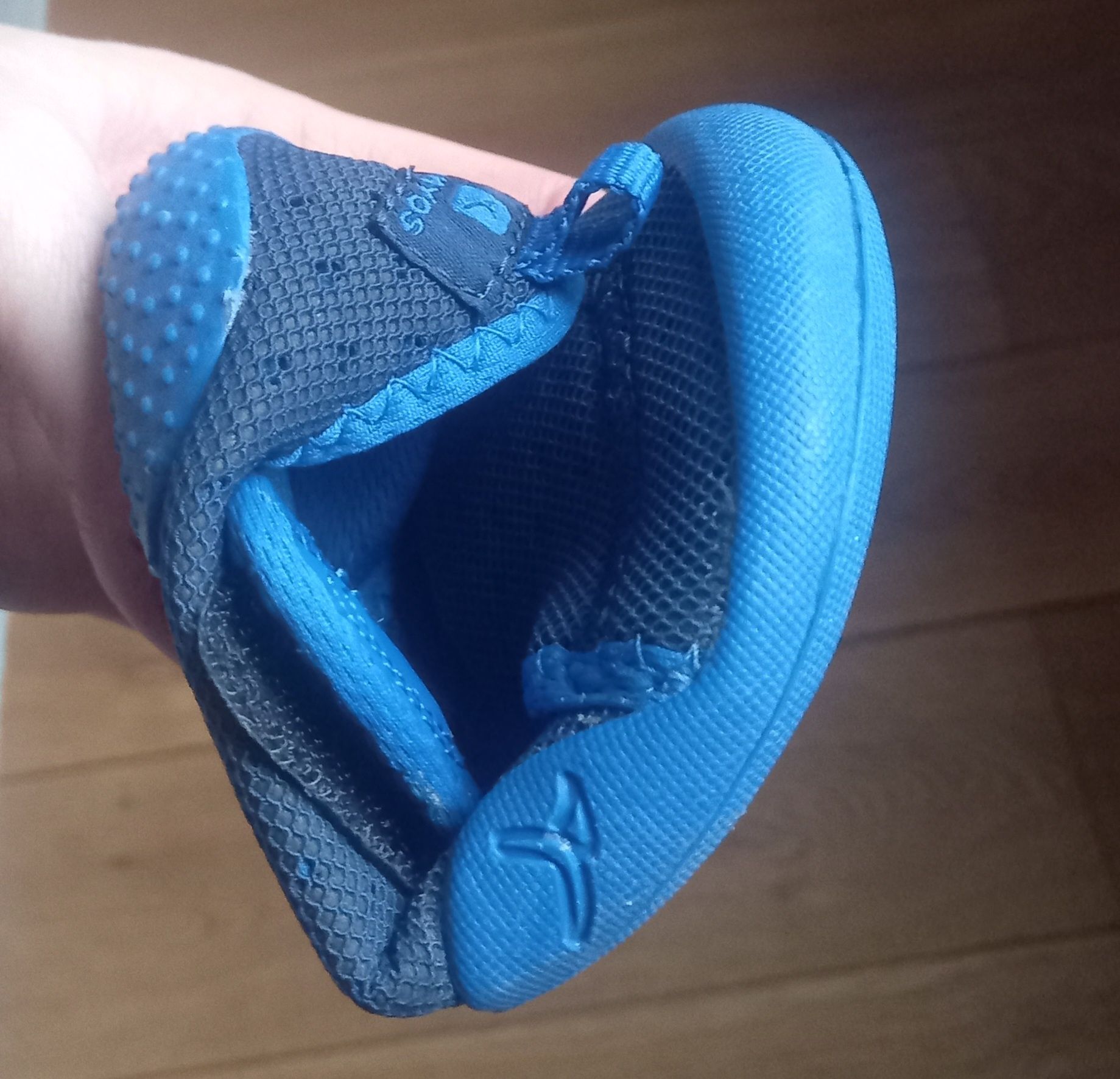 Domyos - lekkie buty z Decathlon
Riz. 25 dl. W środku 17 cm