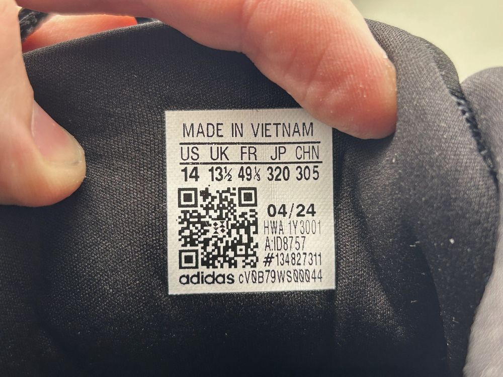 Оригінал! Кросівки Adidas Galaxy 7 48 розмір M04107