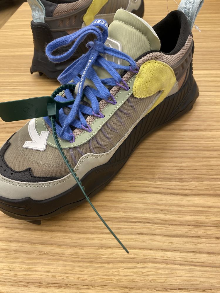 Buty Off-White Sneakersy  OMIA