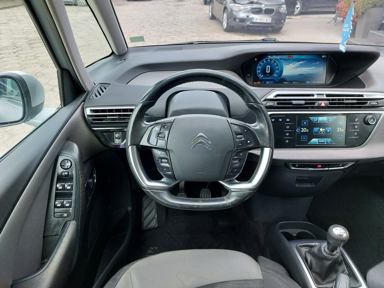 Citroën C4 Picasso 1,6 HDI 115 KM Kamer Nawigacja