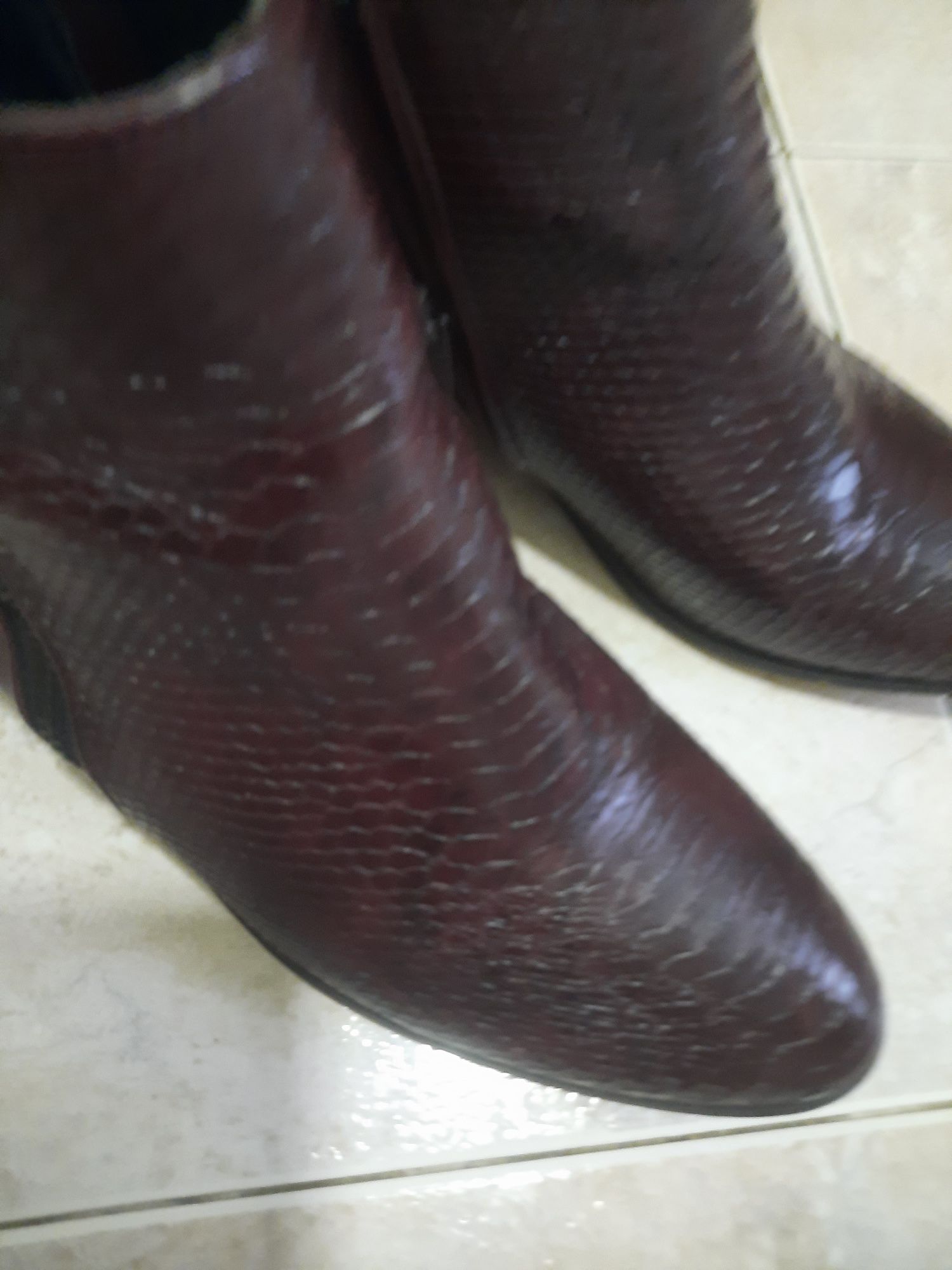 Botins bourdeux em pele Tamanho 40 como novos