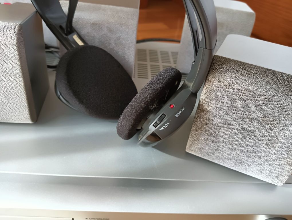 Colunas LG Model LHS-D6230T