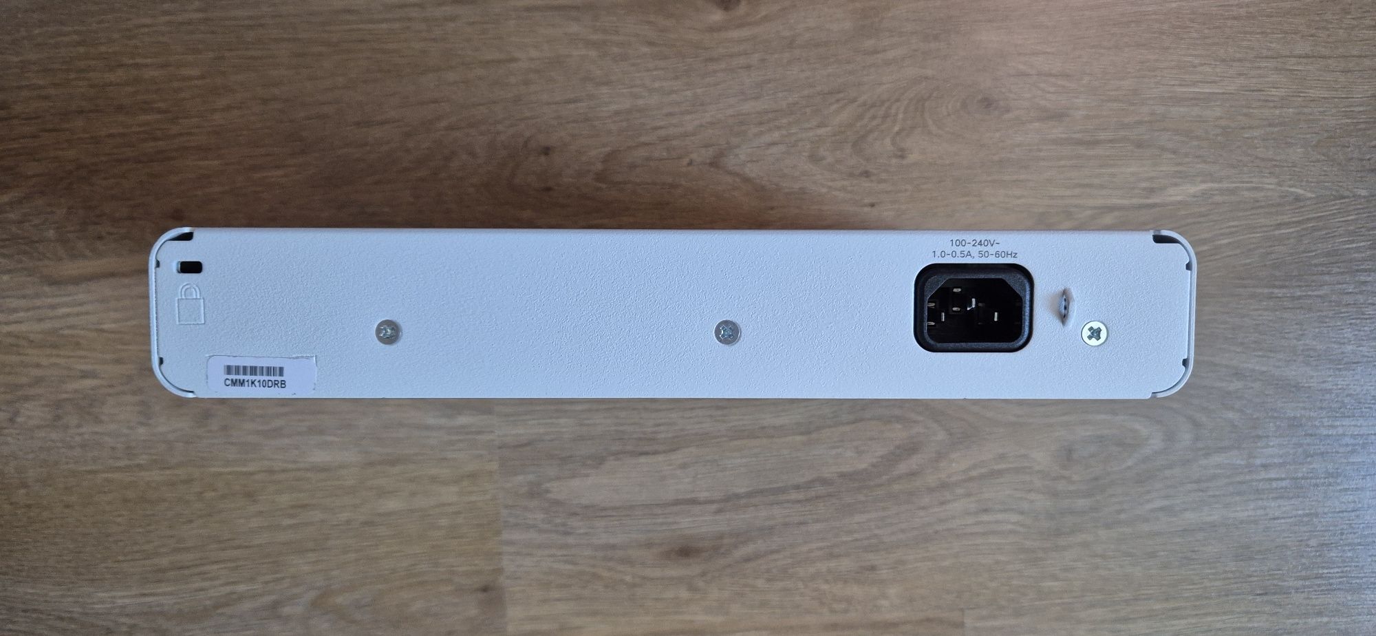 Switch Cisco C3560CX (WS-C3560CX-12TC-S)