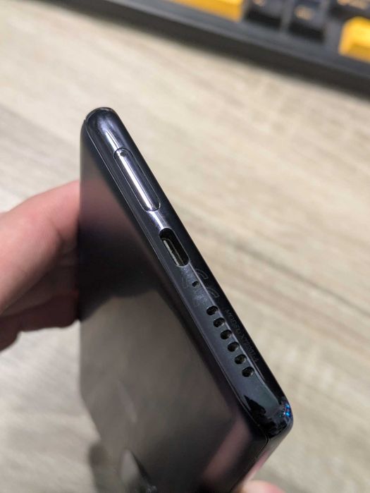 Motorola Edge Plus 2022 UW (Edge 30 Pro) 8\128