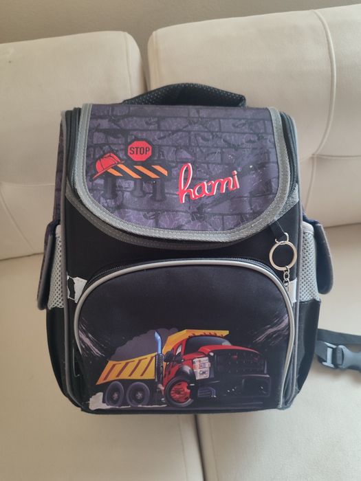 Шкільний рюкзак.