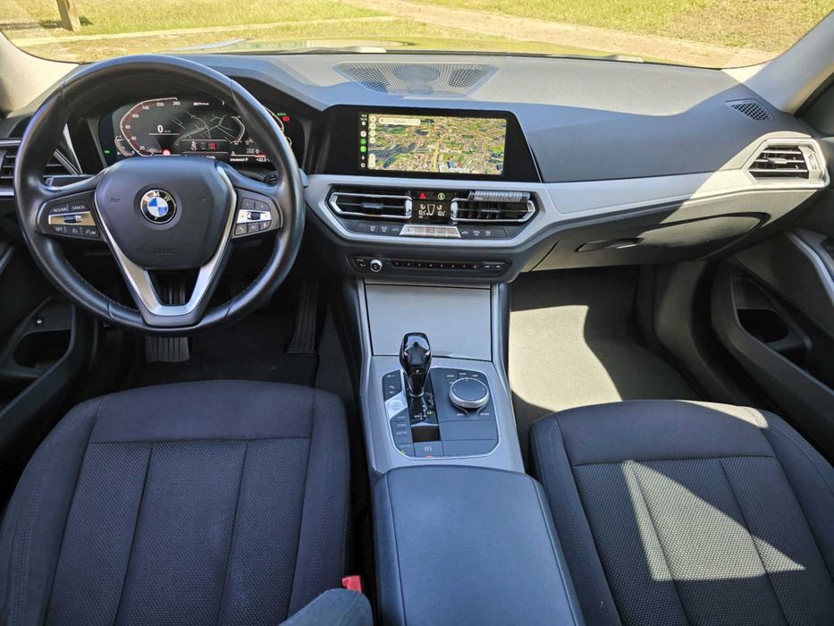 BMW G20 330e em Excelente Estado