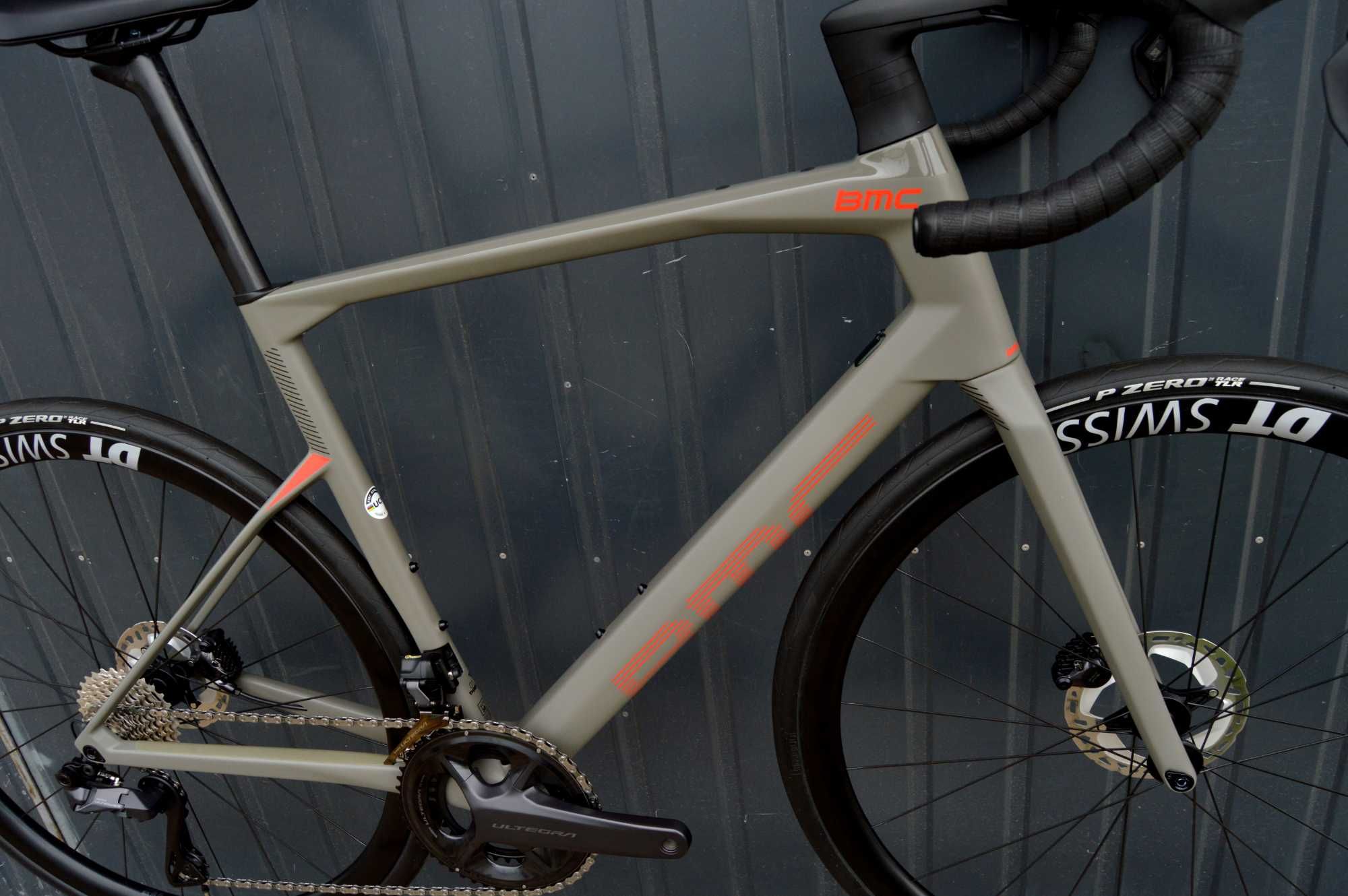FVat23% Przebieg 10km BMC ROADMACHINE Carbon Ultegra Di2 DT Swiss 56
