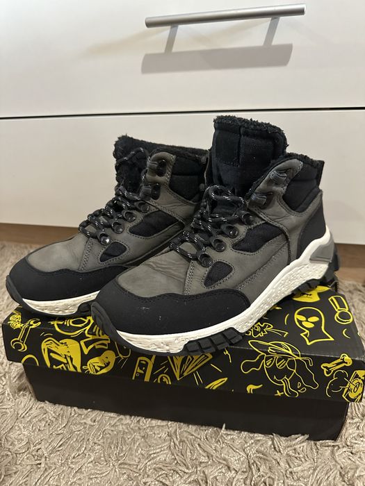 Staff Зимові черевики 40 р