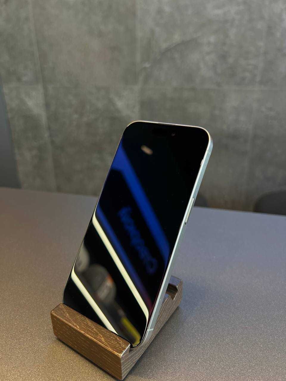 Вживаний iPhone 15 Pro 128GB Ябко Павлоград Оплата Частинами