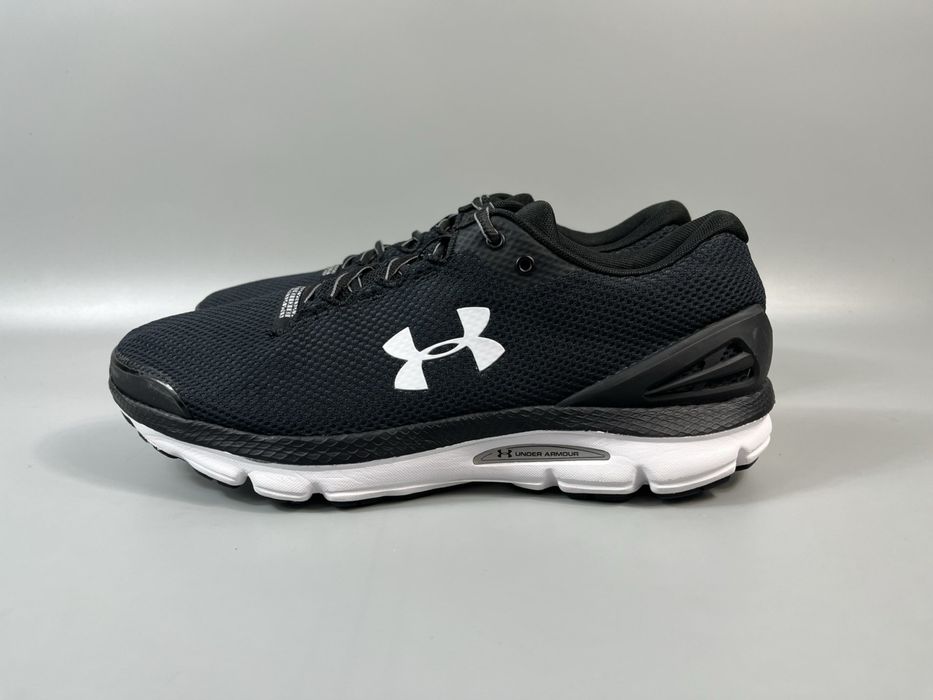 Кросівки Under Armour Charged Gemini 45 розмір (по стельке 29 см)