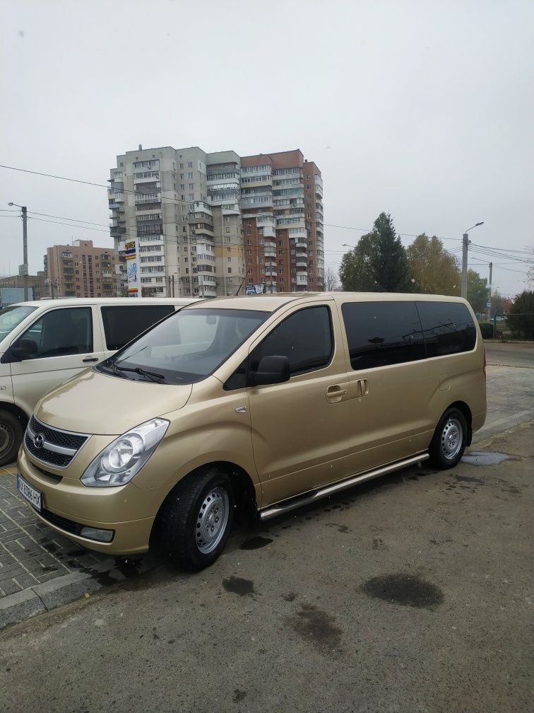 Продам бус hyundai H1 starex