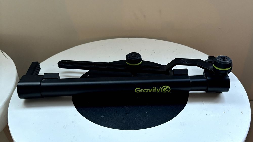 Tripés de Microfone Gravity