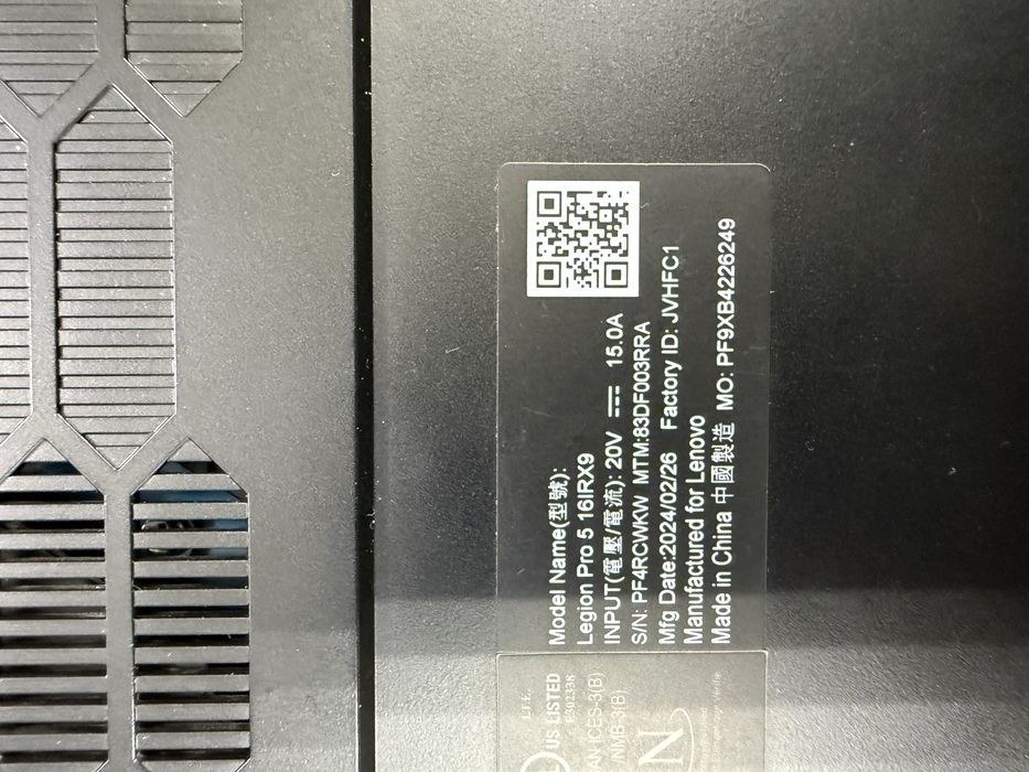 Lenovo Legion Pro 5 16IRX9