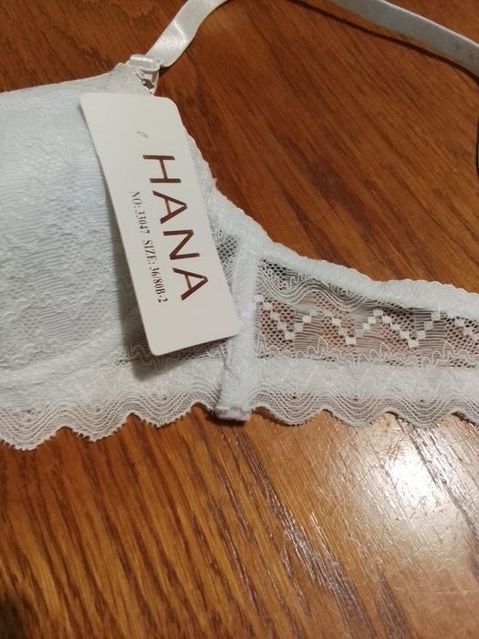 Бюстгальтер Hana размер . B