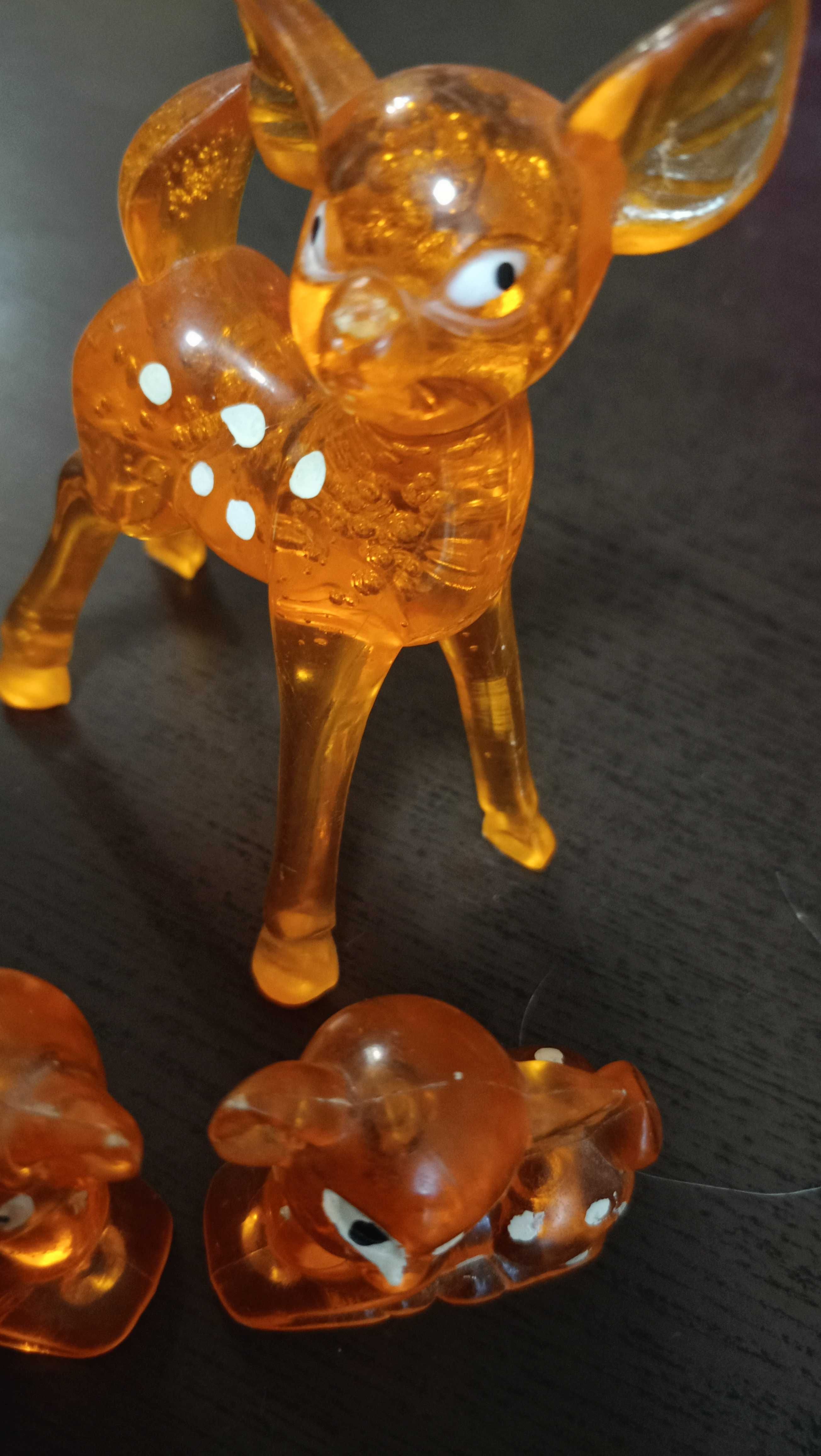 Винтажный оранжевый люцитовый пластиковый олень Семья Бэмби, 1960-е