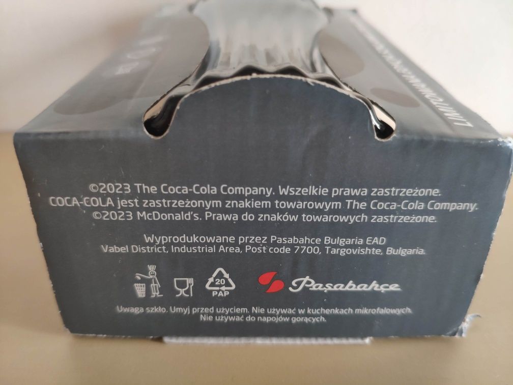 Kolekcjonerska szklanka Coca Cola z 2023r.