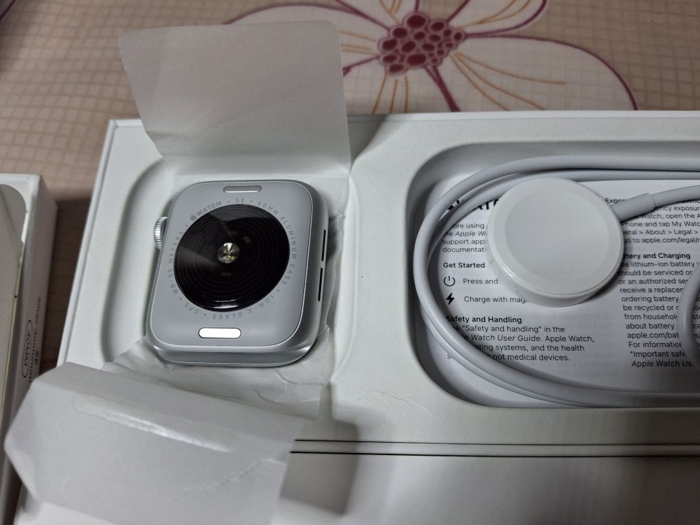 Продам смарт часы на iPhone, Apple Watch