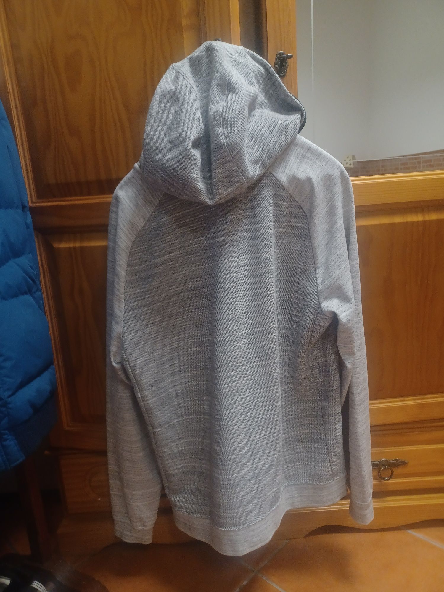 Hoodie com fecho Nike