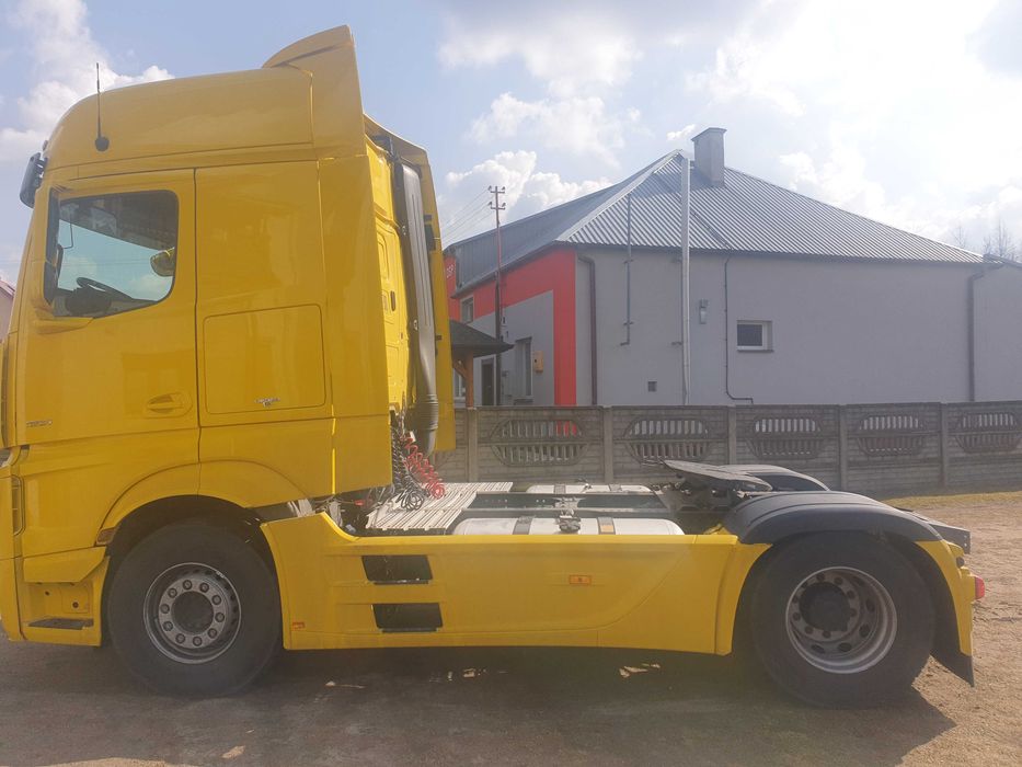 Sprzedam Ciągnik Siodłowy Mercedes Actros 1851 mp4 z 2016 r