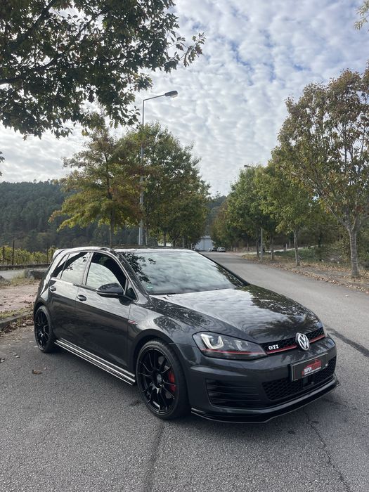 VW Golf 2.0 TSI GTi DSG Performance