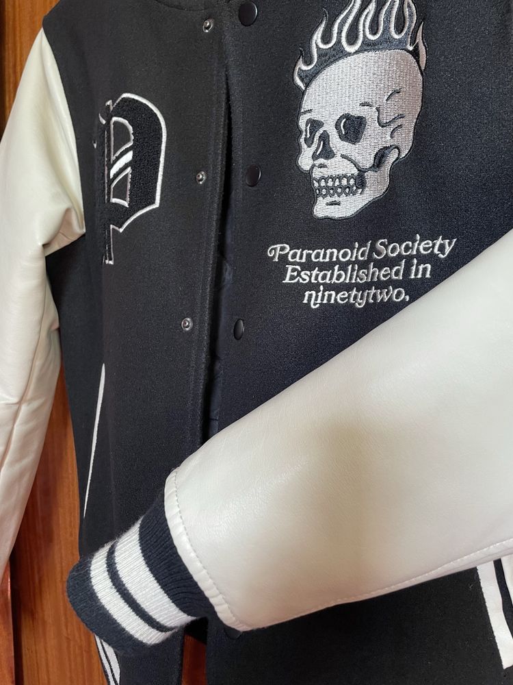 Куртка бомбер Black Squad Paranoid