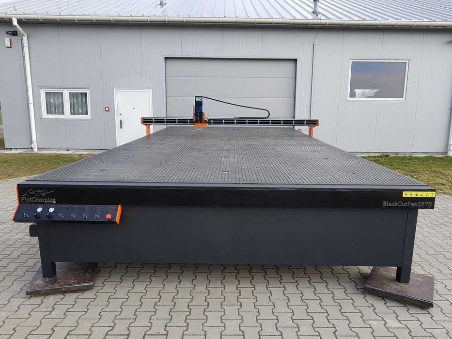 Ploter BlackCut 2050