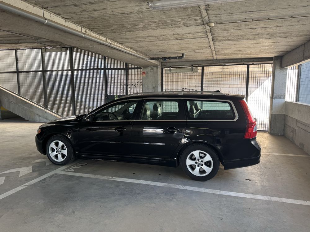 VOLVO V70  1.6 D Nacional 2 registos 2010
