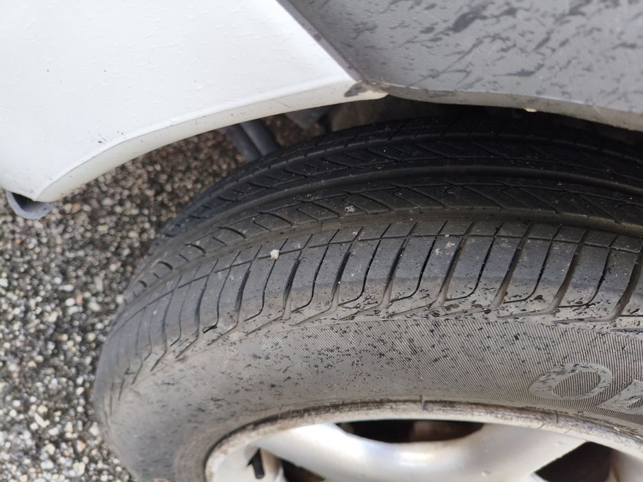 Opel Corsa B 4 portas