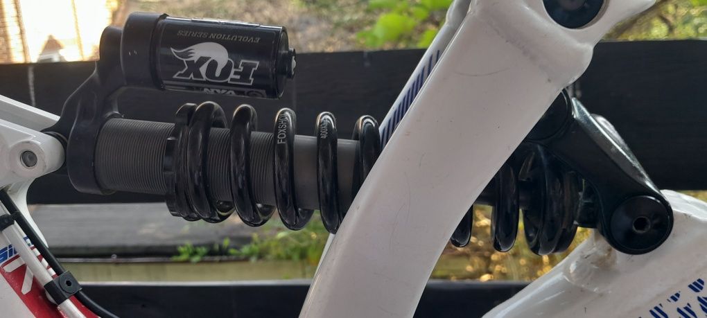 GT Fury Elite 2016 27.5" M